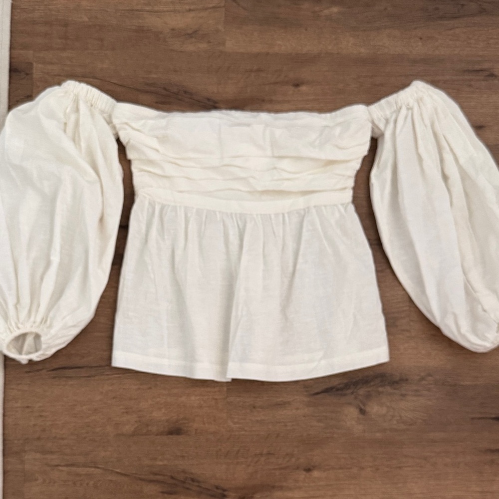 Amalie Off-Shoulder White Blouse